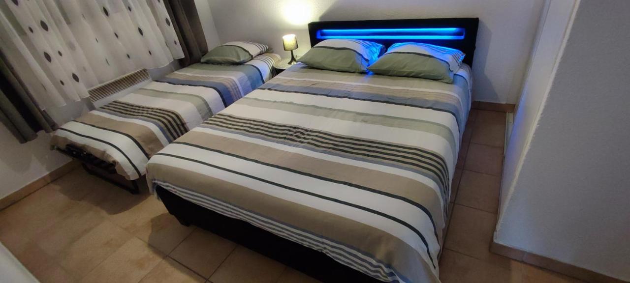אנמסה Appartement Face A La Gare מראה חיצוני תמונה